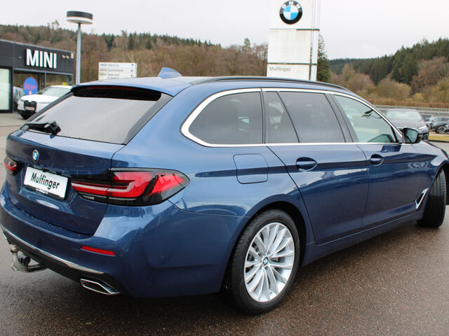 BMW 520 d T.Standh.Leder Laser HUD PanoD.LiveProf.AHK Ansicht 5 für Fahrzeugdetailseite