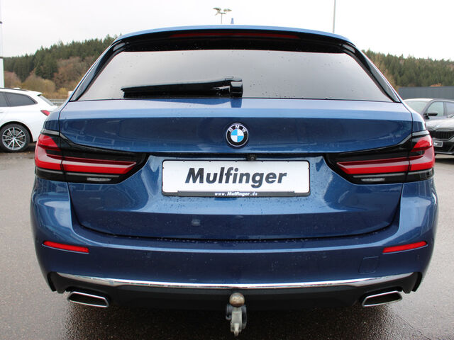 BMW 520 d T.Standh.Leder Laser HUD PanoD.LiveProf.AHK Ansicht 7 für Fahrzeugdetailseite