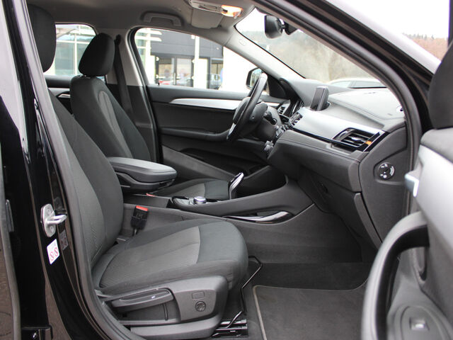 BMW X2 s18i Advantage DKG Kamera Navi Parkassist. Sitz Ansicht 10 für Fahrzeugdetailseite