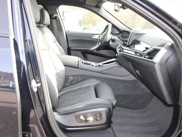 BMW X6 x40d M Sport HUD ACC Soft-Close PanoD.H/K 22 Ansicht 10 für Fahrzeugdetailseite