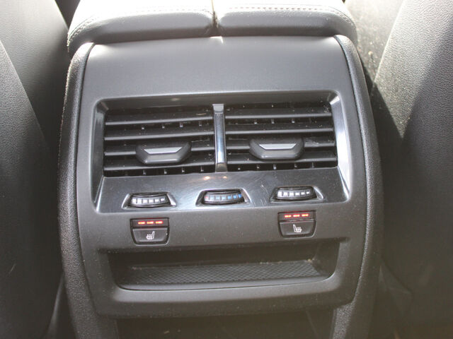 BMW X6 x40d M Sport HUD ACC Soft-Close PanoD.H/K 22 Ansicht 12 für Fahrzeugdetailseite
