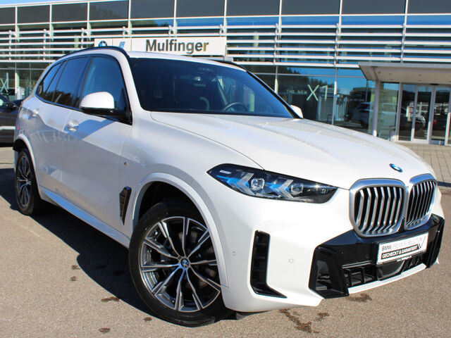 BMW X5 x30d M Sport Sky IntAktL.SurView ACC Soft AHK Ansicht 2 für Fahrzeugdetailseite