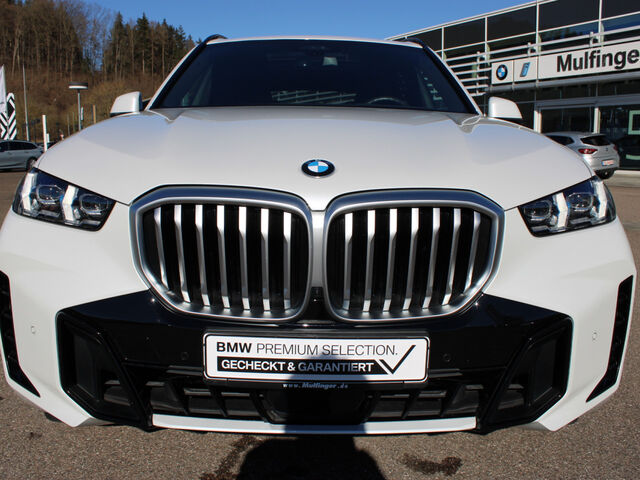 BMW X5 x30d M Sport Sky IntAktL.SurView ACC Soft AHK Ansicht 3 für Fahrzeugdetailseite