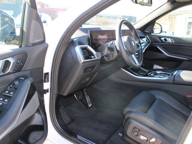 BMW X5 x30d M Sport Sky IntAktL.SurView ACC Soft AHK Ansicht 9 für Fahrzeugdetailseite