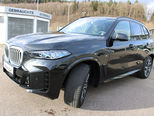 BMW X5 x30d M Sport Sky Standh.ACC Soft ParkProf.AHK Ansicht 4 für Fahrzeugdetailseite
