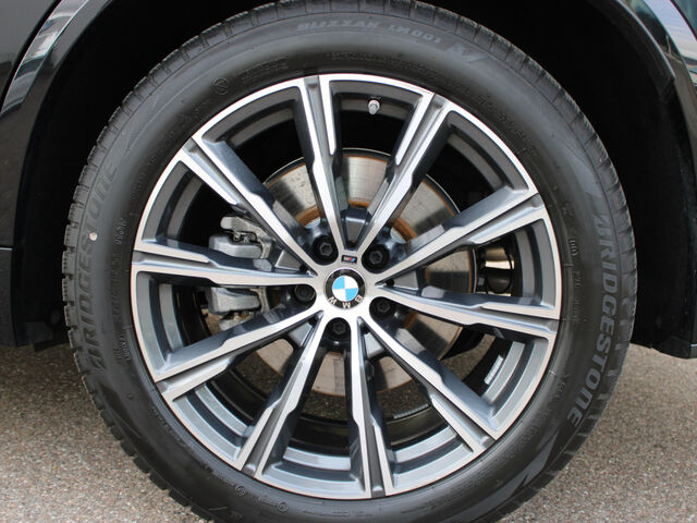 BMW X5 x30d M Sport Sky Standh.ACC Soft ParkProf.AHK Ansicht 8 für Fahrzeugdetailseite