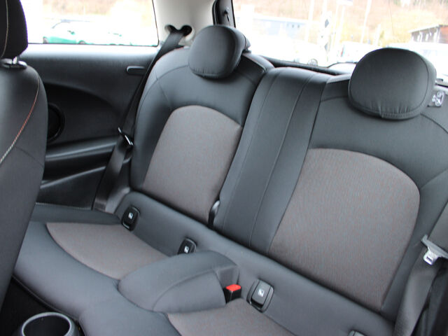 MINI Cooper Essential Trim LED DrivAss.Sitzh.CarPlay Ansicht 11 für Fahrzeugdetailseite