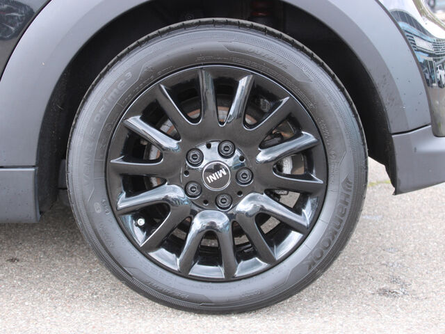 MINI Cooper Classic DKG Apple LED DAB+ Ansicht 8 für Fahrzeugdetailseite