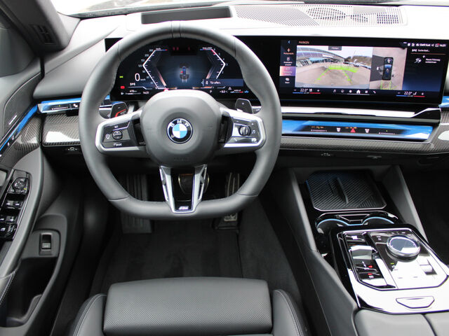 BMW 520 d T.M Sport ACC SuView.Standh.Sitzbel.AHK 20 Ansicht 12 für Fahrzeugdetailseite