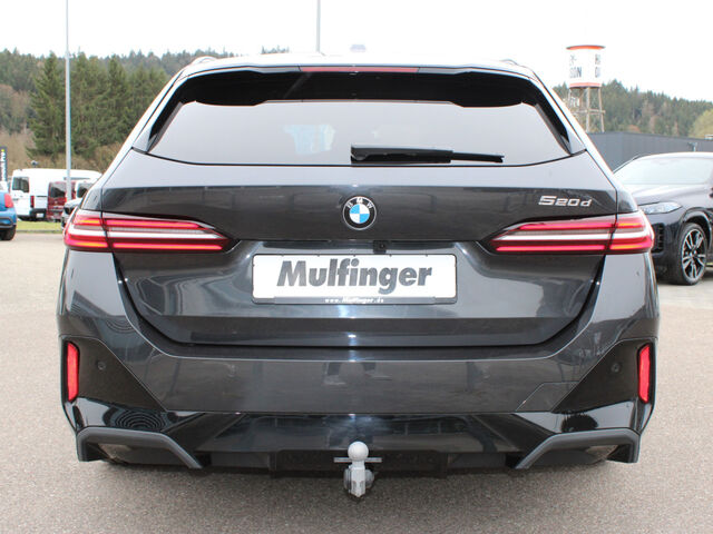 BMW 520 d T.M Sport ACC SuView.Standh.Sitzbel.AHK 20 Ansicht 7 für Fahrzeugdetailseite