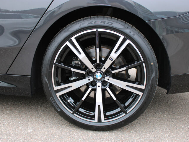 BMW 520 d T.M Sport ACC SuView.Standh.Sitzbel.AHK 20 Ansicht 8 für Fahrzeugdetailseite