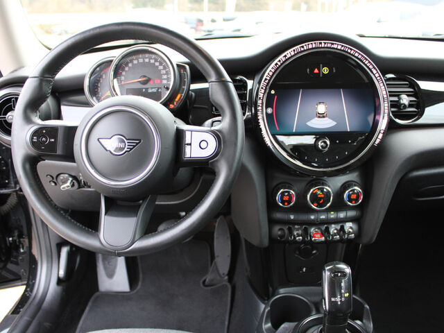 MINI Cooper Classic DKG Apple LED DAB+ Ansicht 12 für Fahrzeugdetailseite