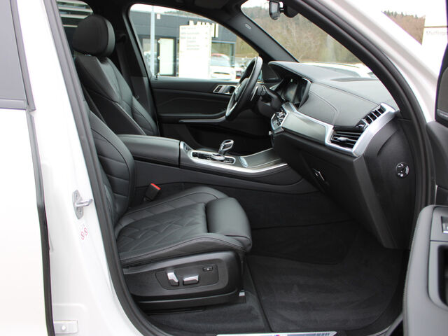 BMW X5 x30d M Sport Standh.Laser ACC PanoD.H/K.360Â° Ansicht 10 für Fahrzeugdetailseite