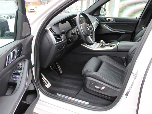 BMW X5 x30d M Sport Standh.Laser ACC PanoD.H/K.360Â° Ansicht 9 für Fahrzeugdetailseite