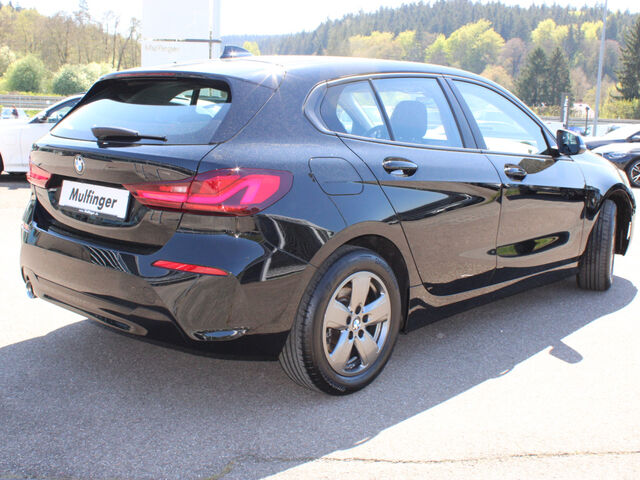 BMW 118 i Aut LiveProf LED Tempom PDC vo+hi. AHK Ansicht 5 für Fahrzeugdetailseite