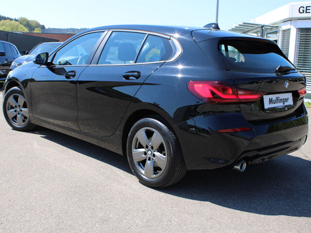 BMW 118 i Aut LiveProf LED Tempom PDC vo+hi. AHK Ansicht 7 für Fahrzeugdetailseite