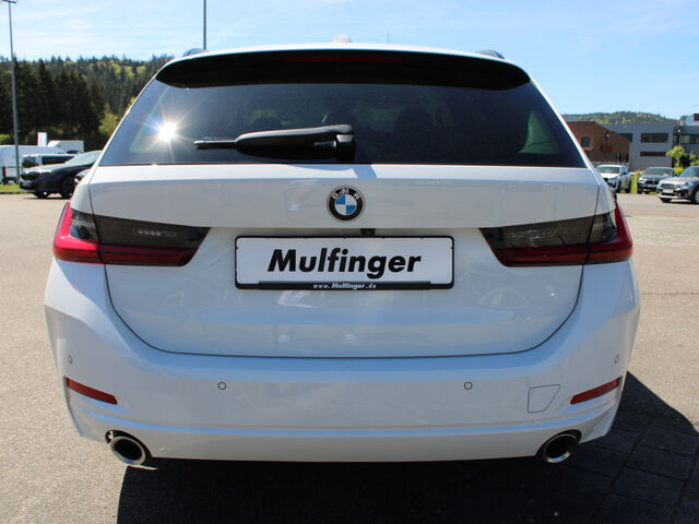 BMW 320 d T.xDr.Sports.ACC Standh.LivePro.Kamera H/K Ansicht 6 für Fahrzeugdetailseite