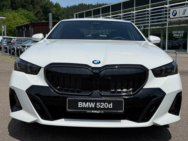 BMW 520 d xDrive Limo M Pro DrivAssPlus SHZ H/K AHK 19 Ansicht 3 für Fahrzeugdetailseite