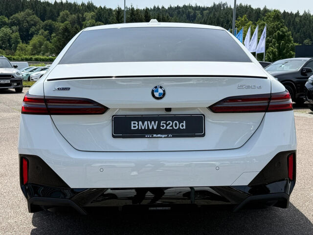 BMW 520 d xDrive Limo M Pro DrivAssPlus SHZ H/K AHK 19 Ansicht 7 für Fahrzeugdetailseite