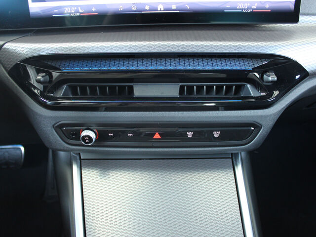 BMW 320 d T. M Sport HUD ACC SuView.LiveProf.HiFi 19 Ansicht 15 für Fahrzeugdetailseite