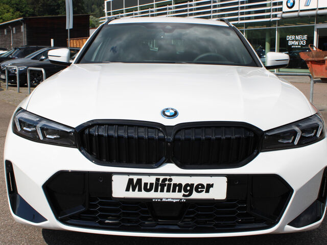 BMW 330 e xDrive Touring MPro Inno ParkPlus HiFi AHK 18 Ansicht 3 für Fahrzeugdetailseite