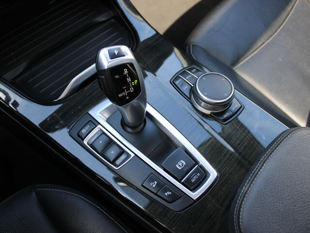 BMW X3 x30d Leder HUD PanoD.NaviPro.Ha/Ka.Memory AHK Ansicht 13 für Fahrzeugdetailseite