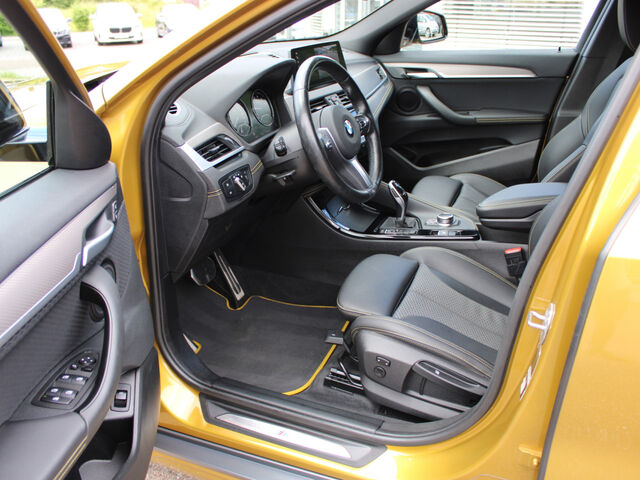 BMW X2 s20i M Sport X ACC HUD Kamera AdLED DAB Navi+ Ansicht 9 für Fahrzeugdetailseite