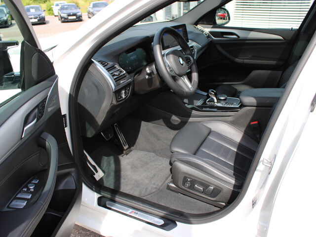 BMW X4 M40 i Standh.PanoD.SuView.ACC Laser HiFi AHK21 Ansicht 9 für Fahrzeugdetailseite