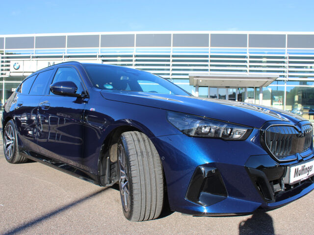 BMW 520 d xDr.T M Sport Pro PanoD.AutobahnAss.H/K.AHK Ansicht 4 für Fahrzeugdetailseite