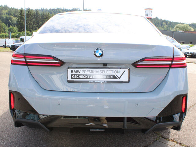 BMW 540 d xDr. M Sport Standh.ACC SurView Sitzbel.20 Ansicht 6 für Fahrzeugdetailseite