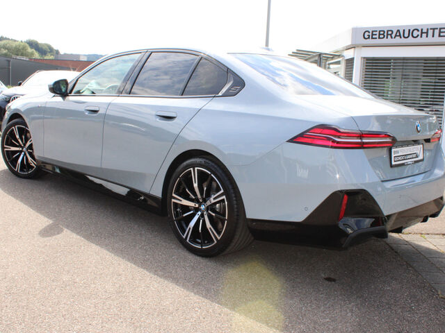 BMW 540 d xDr. M Sport Standh.ACC SurView Sitzbel.20 Ansicht 7 für Fahrzeugdetailseite