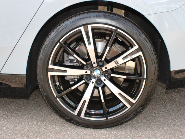 BMW 540 d xDr. M Sport Standh.ACC SurView Sitzbel.20 Ansicht 8 für Fahrzeugdetailseite