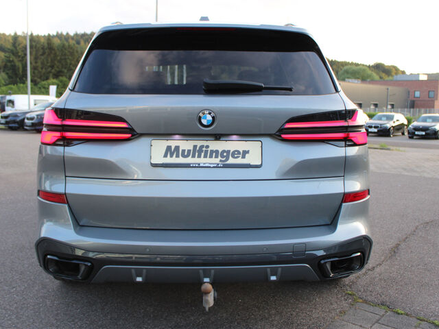 BMW X5 x30d M Sport Pro Iconic Ha/Ka.AdFahrw.AHK 22 Ansicht 6 für Fahrzeugdetailseite