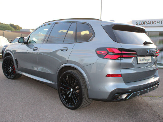 BMW X5 x30d M Sport Pro Iconic Ha/Ka.AdFahrw.AHK 22 Ansicht 7 für Fahrzeugdetailseite