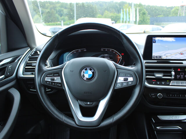 BMW X3 x20i Sports.Kamera Live-Navi Lenkradh.DAB AHK Ansicht 11 für Fahrzeugdetailseite