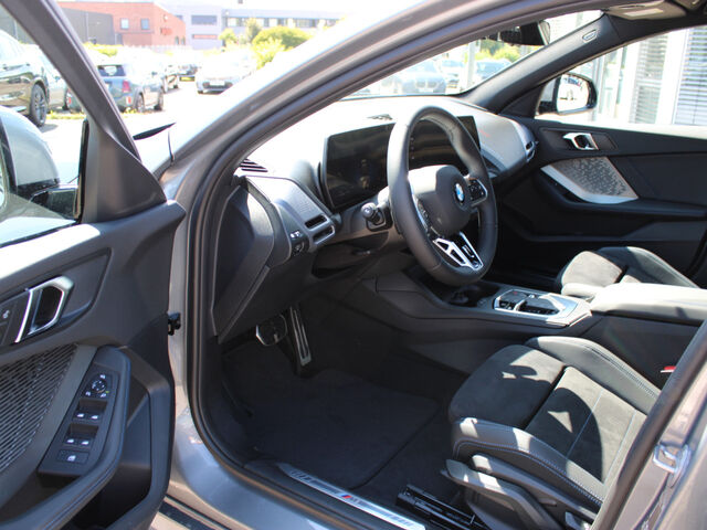 BMW 120 i M Sport DrivAss SHZ RFK LED DAB 18 Ansicht 11 für Fahrzeugdetailseite