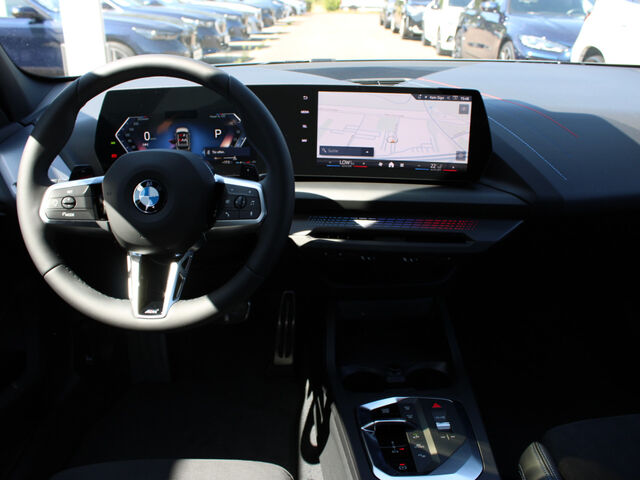 BMW 120 i M Sport DrivAss SHZ RFK LED DAB 18 Ansicht 14 für Fahrzeugdetailseite