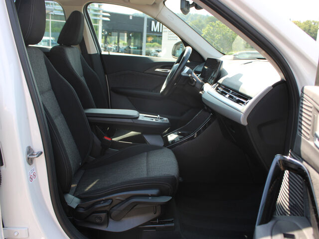 BMW X1 s18d HUD ACC AktivS+Massage Kamera LiveProf. Ansicht 10 für Fahrzeugdetailseite