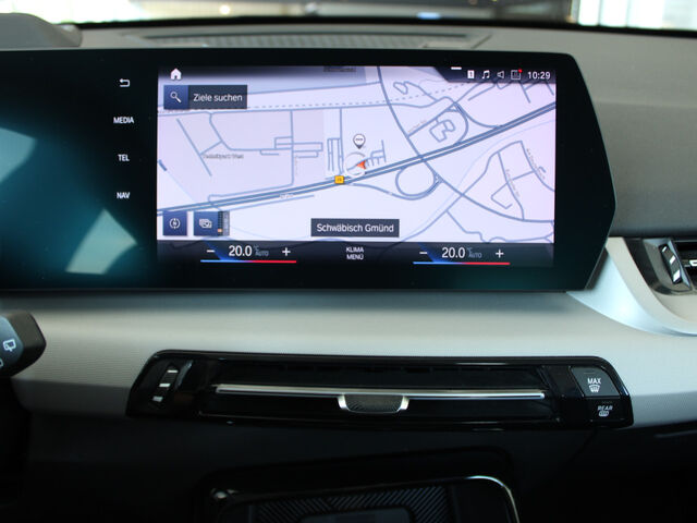BMW X1 s18d HUD ACC AktivS+Massage Kamera LiveProf. Ansicht 13 für Fahrzeugdetailseite