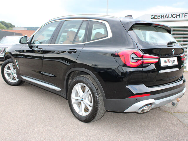 BMW X3 x20d Sports.Standh.SurView ACC Live-Navi AHK Ansicht 7 für Fahrzeugdetailseite