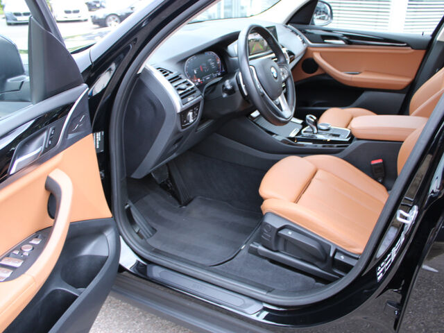 BMW X3 x20d Sports.Standh.SurView ACC Live-Navi AHK Ansicht 9 für Fahrzeugdetailseite