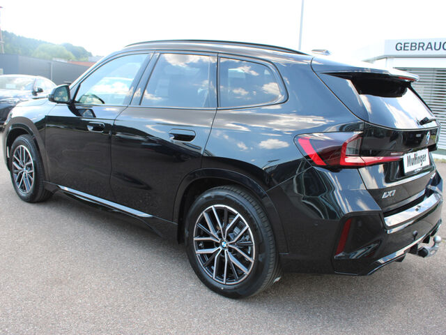 BMW iX1 xDrive30 M Sport DrivAssPlus DAB AHK 18 Ansicht 6 für Fahrzeugdetailseite