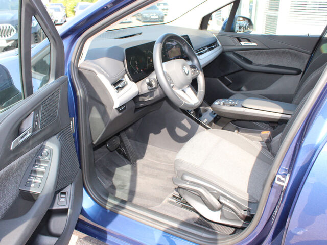 BMW 218 Active Tourer 218i ActiveTourer Widesreen Kamera Ad-LED Sitzh Ansicht 9 für Fahrzeugdetailseite
