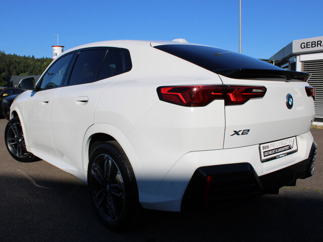 BMW X2 s20d M Sport Kamera Har/Kar. Ad-Fahrwerk 19 Ansicht 7 für Fahrzeugdetailseite