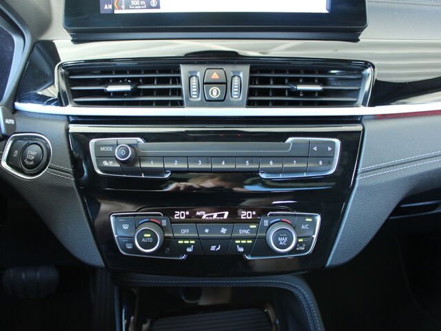 BMW X2 xDrive20i Sports.Leder HUD PanoD.Kamera Navi+ Ansicht 15 für Fahrzeugdetailseite