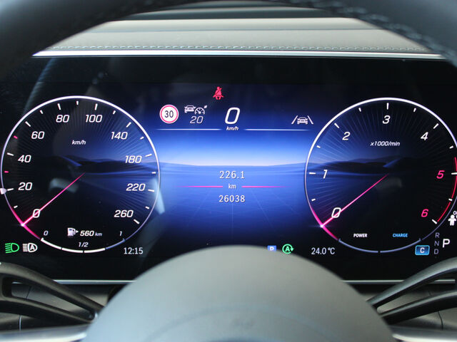 MERCEDES-BENZ GLC 450 d 4M AMG Line Burmester ACC PanoD.AHK20 Ansicht 11 für Fahrzeugdetailseite