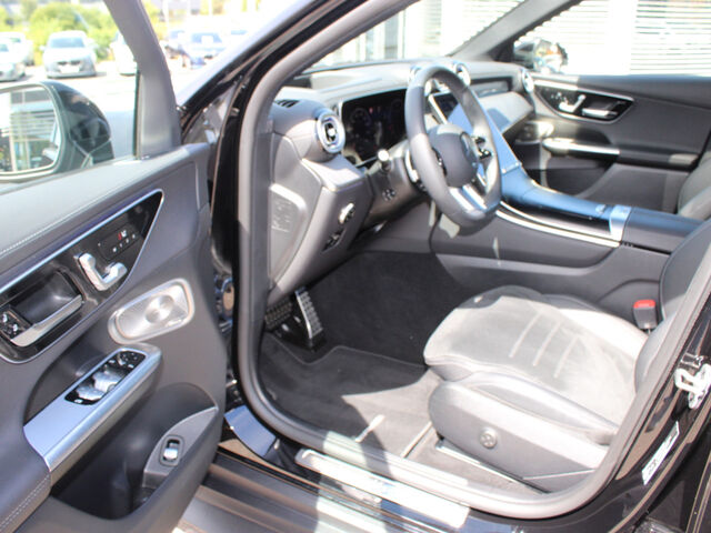 MERCEDES-BENZ GLC 450 d 4M AMG Line Burmester ACC PanoD.AHK20 Ansicht 9 für Fahrzeugdetailseite