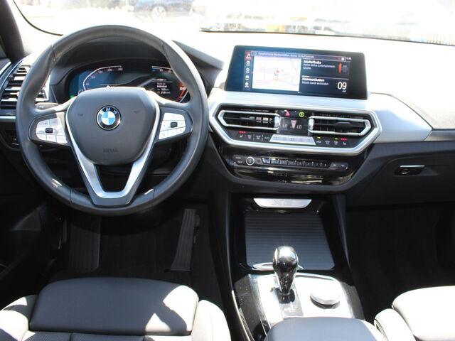 BMW X3 x20d Sports.Laser HUD ACC PanoD.Kamera Live Ansicht 10 für Fahrzeugdetailseite
