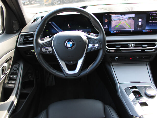 BMW 320 d T. HUD ACC LiveProf.PanoD Kamera Ha/Ka.18 Ansicht 11 für Fahrzeugdetailseite