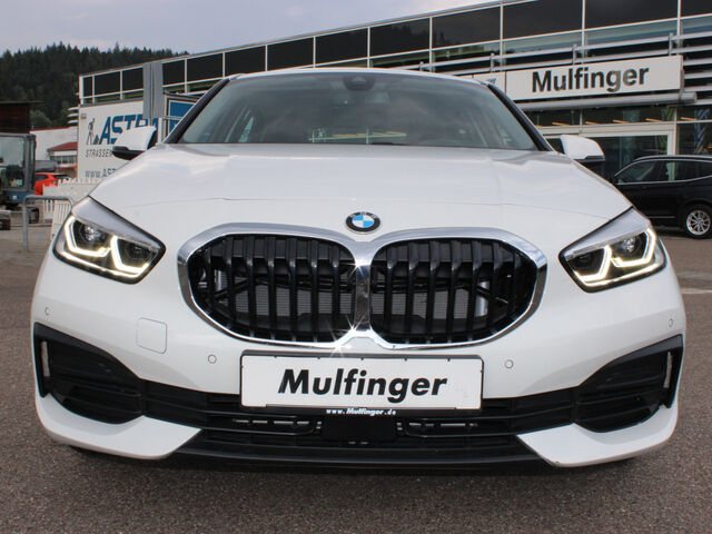 BMW 118 i Aut. LiveProf.LED Tempom.Sitzh.DAB PDC Alu Ansicht 3 für Fahrzeugdetailseite